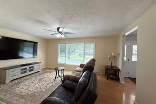 762 Dunewood Dr, Chesterton, IN 46304 - Photo 7