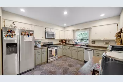 9507 Cleveland, Crown Point, IN 46307 - Photo 3
