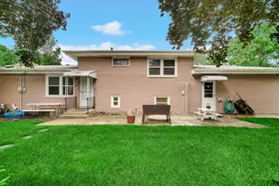 9507 Cleveland, Crown Point, IN 46307 - Photo 19
