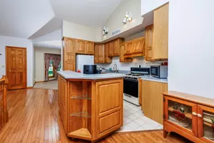 3525 W Kozak Dr, Wheatfield, IN 46392 - Photo 13