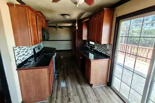3527 41st St, Highland, IN 46322 - Photo 5
