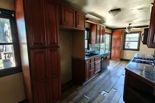 3527 41st St, Highland, IN 46322 - Photo 7