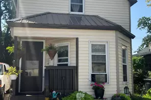 113 E Vine St, Rensselaer, IN 47978 - Photo 1