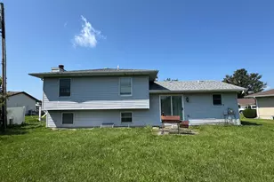 6281 Chase St, Merrillville, IN 46410 - Photo 21