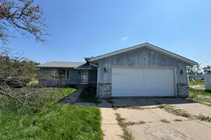 6281 Chase St, Merrillville, IN 46410 - Photo 1