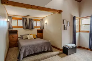 405 E Chicago St, Valparaiso, IN 46383 - Photo 21
