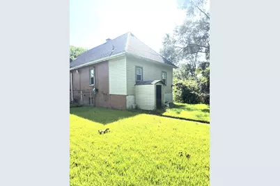 1634 W 9th Avenue, Gary, IN 46404 - Photo 11