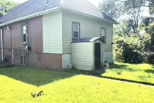 1634 W 9th Ave, Gary, IN 46404 - Photo 11