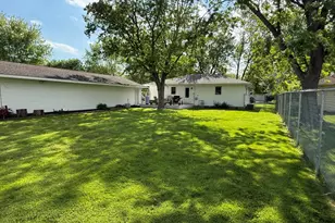 7727 Dakota St, Hobart, IN 46410 - Photo 37