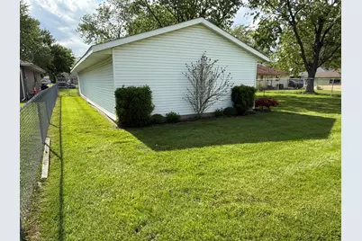 7727 Dakota Street, Hobart, IN 46410 - Photo 39