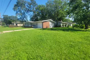 1305 E 40th Ave, Gary, IN 46409 - Photo 1