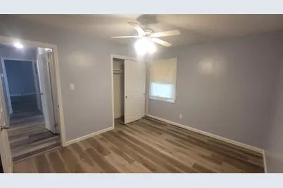 1305 E 40th Avenue, Gary, IN 46409 - Photo 11