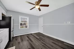 4945 Washington St, Gary, IN 46408 - Photo 9