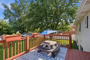 3925 Bayberry Ln, Highland, IN 46322 - Photo 23