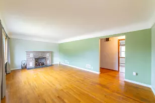 3310 Garfield Ave, Highland, IN 46322 - Photo 11