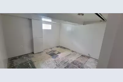 703 N Carroll Avenue, Michigan City, IN 46360 - Photo 15