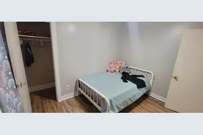 703 N Carroll Avenue, Michigan City, IN 46360 - Photo 7