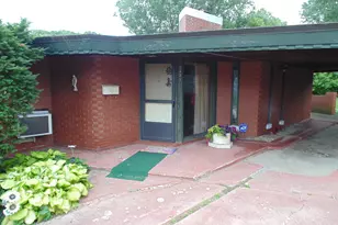 3421 Shelby St, Hobart, IN 46342 - Photo 5