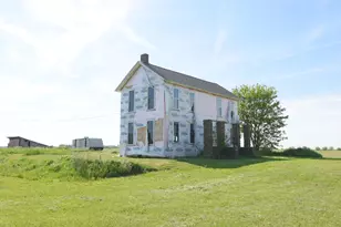 569 S 100 W, Rensselaer, IN 47978 - Photo 1