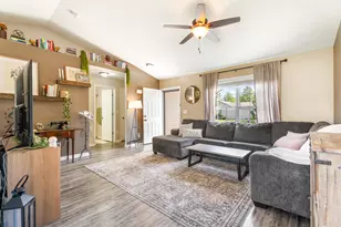 705 Carla Ann Dr, Westville, IN 46391 - Photo 7