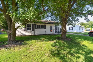 2706 Streamside Dr, Columbus, IN 47203 - Photo 25