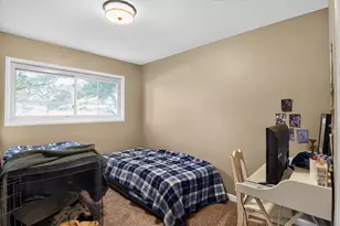 2706 Streamside Dr, Columbus, IN 47203 - Photo 45