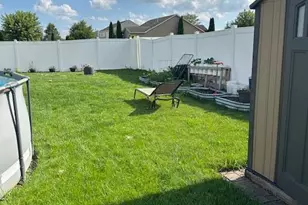 10670 Maine Dr, Crown Point, IN 46307 - Photo 43