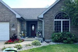 10670 Maine Dr, Crown Point, IN 46307 - Photo 1