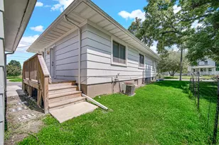 519 E North St, Crown Point, IN 46307 - Photo 21