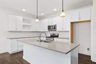 8434 Shell Dr, Saint John, IN 46373 - Photo 9