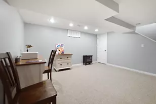512 Mary Ln, Crown Point, IN 46307 - Photo 19
