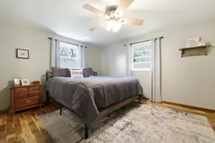 512 Mary Ln, Crown Point, IN 46307 - Photo 11
