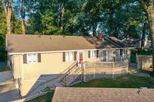 54 Dogwood Dr, La Porte, IN 46350 - Photo 5
