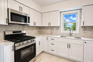 5411 Redwood Ave, Portage, IN 46368 - Photo 13