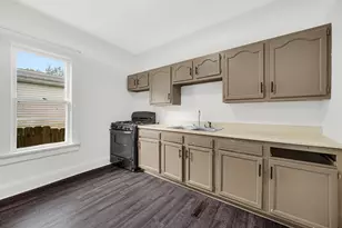 204 I St, La Porte, IN 46350 - Photo 9