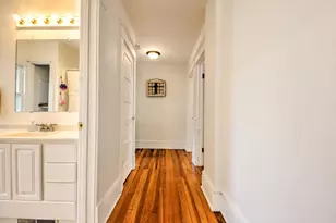 205 E Jefferson Ave, La Porte, IN 46350 - Photo 17