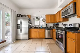 205 E Jefferson Ave, La Porte, IN 46350 - Photo 7