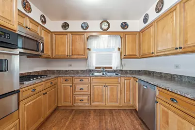 8041 Rhode Court, Dyer, IN 46311 - Photo 5