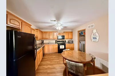 1165 W 86th Place, Merrillville, IN 46410 - Photo 7