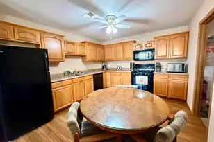 1165 W 86th Pl, Merrillville, IN 46410 - Photo 9