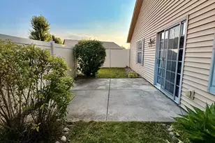1165 W 86th Pl, Merrillville, IN 46410 - Photo 21