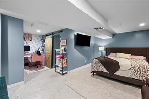 946 State St, Hobart, IN 46342 - Photo 15