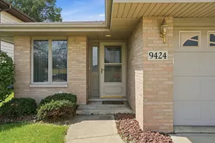 9424 Erie St, Highland, IN 46322 - Photo 3