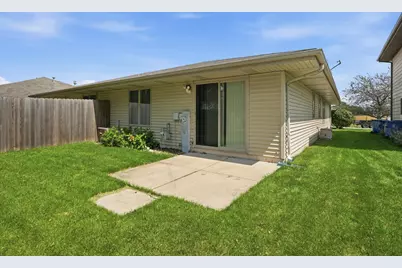 9424 Erie Street, Highland, IN 46322 - Photo 5