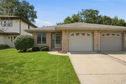 9424 Erie Street, Highland, IN 46322 - Photo 1