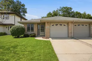 9424 Erie St, Highland, IN 46322 - Photo 1