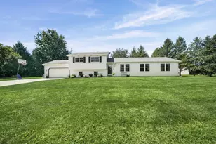 376 Nathan Terrace, Valparaiso, IN 46383 - Photo 3