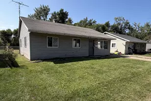 640 S New Jersey St, Gary, IN 46403 - Photo 1