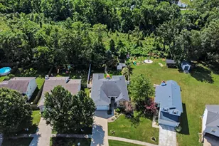 325 Galway Dr, Valparaiso, IN 46385 - Photo 25