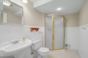 325 Galway Dr, Valparaiso, IN 46385 - Photo 21